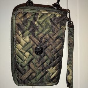 Camo green quickstep